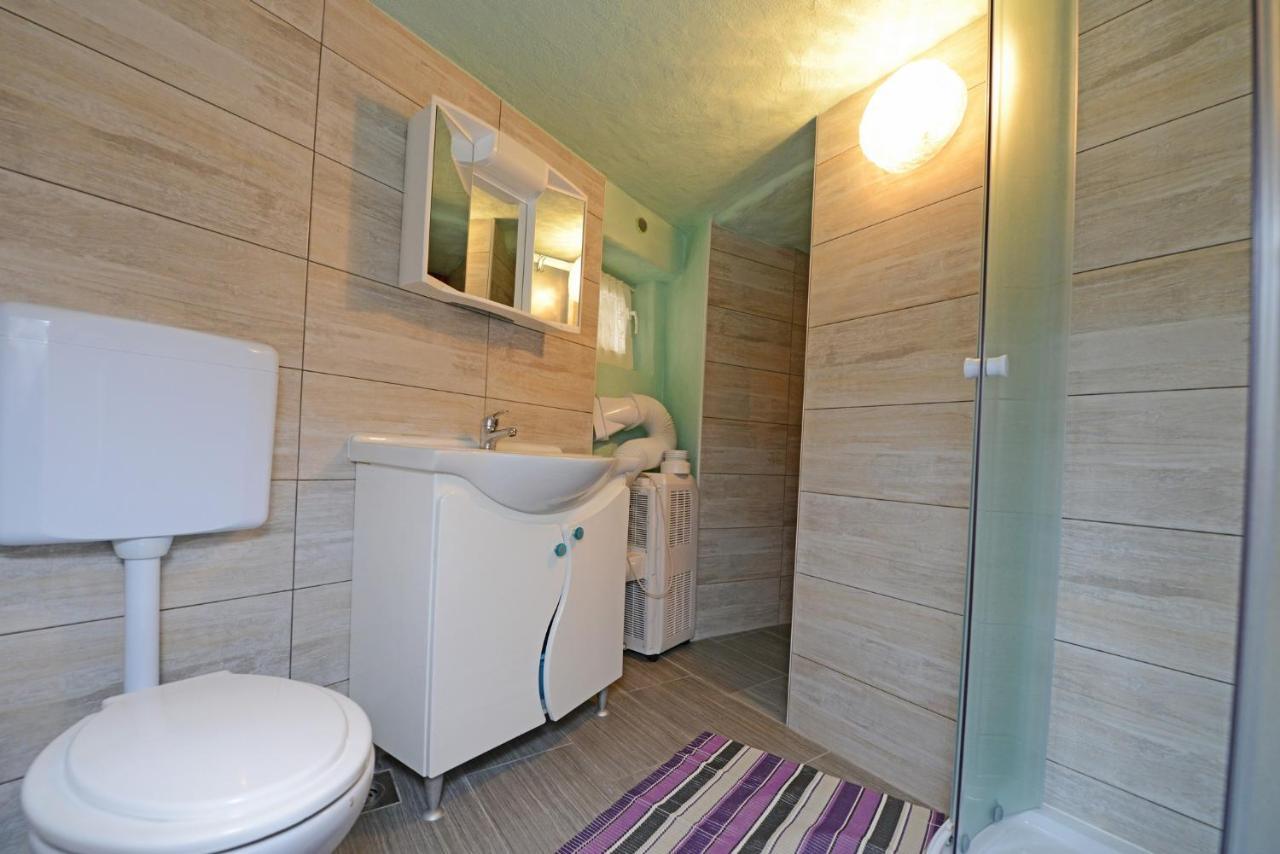 Maja Apartment Visnjan Luaran gambar