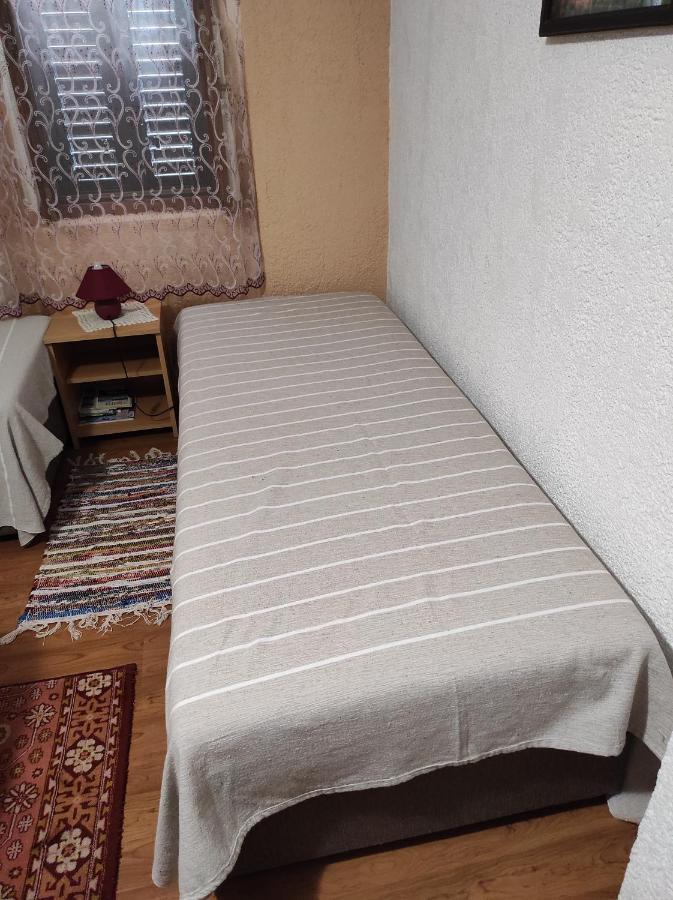 Maja Apartment Visnjan Luaran gambar