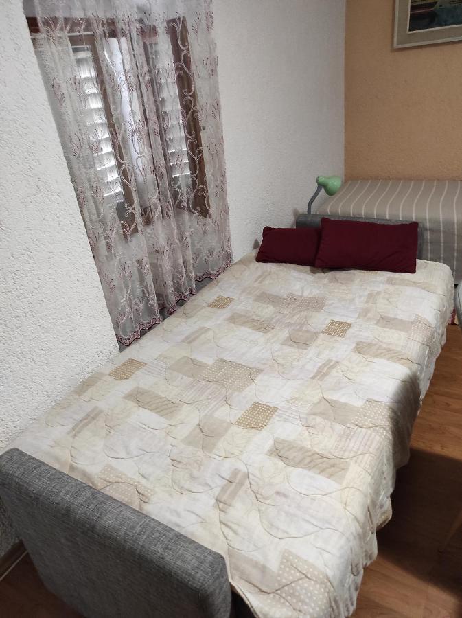 Maja Apartment Visnjan Luaran gambar