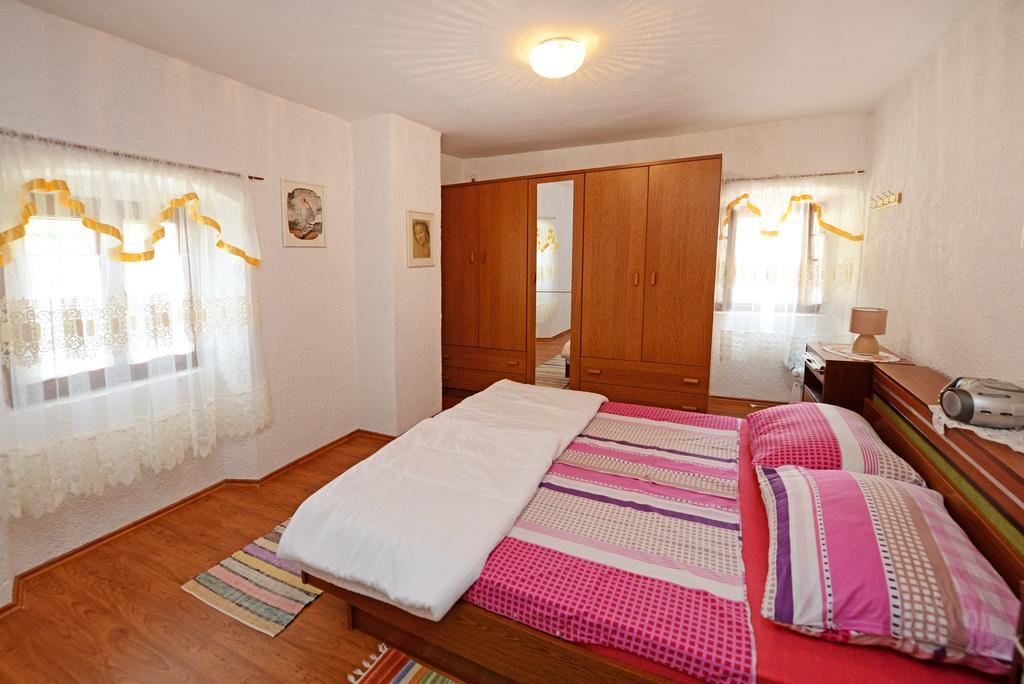 Maja Apartment Visnjan Luaran gambar